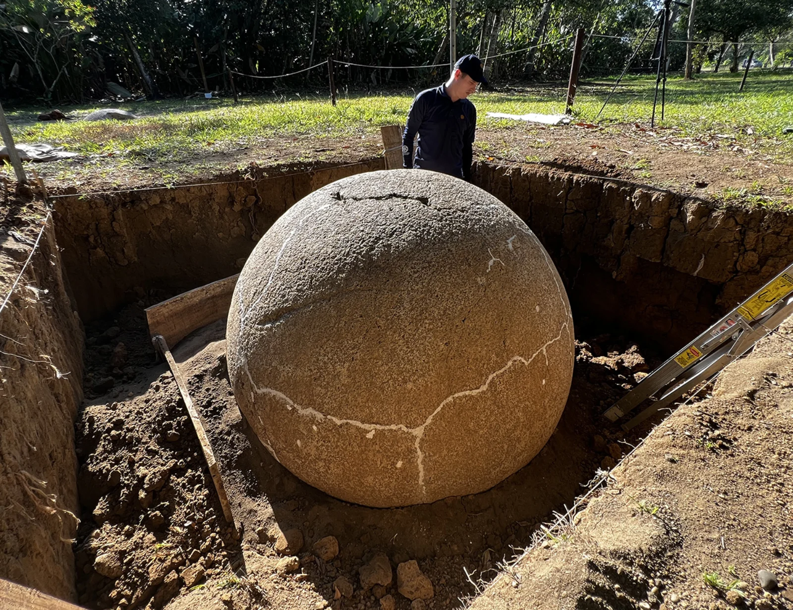 Esferas de piedra precolombinas conservadas en el Sitio Museo Finca 6 del Diquís
