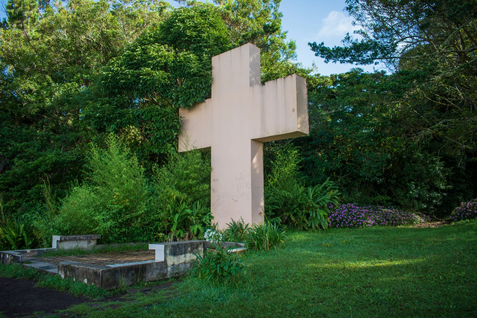 Monte de la Cruz, Costa Rica