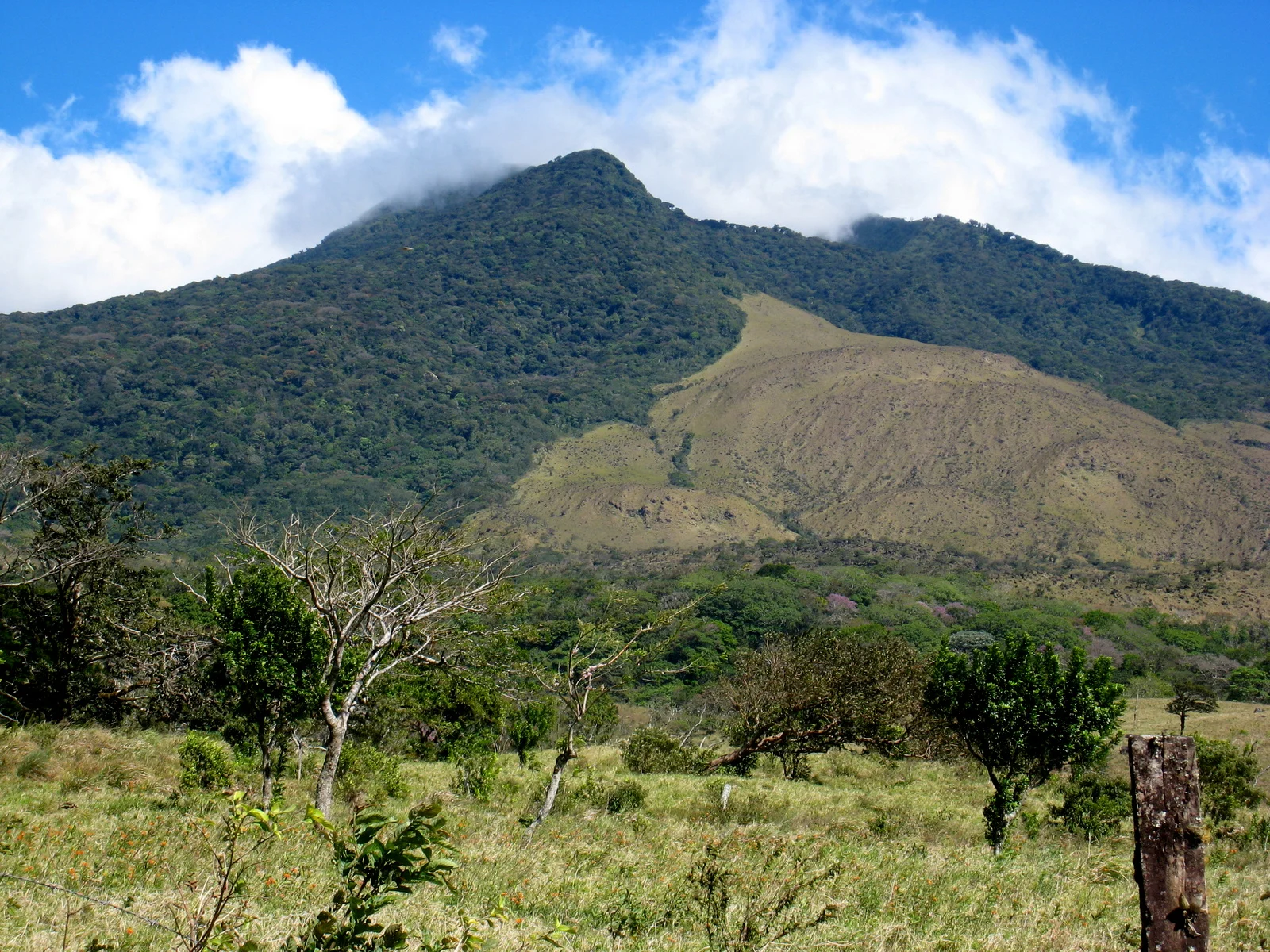 Volcán Miravalles, Costa Rica